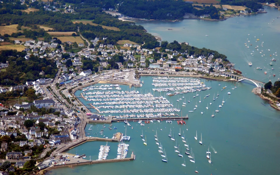 Luchtfoto van La Trinite sur Mer